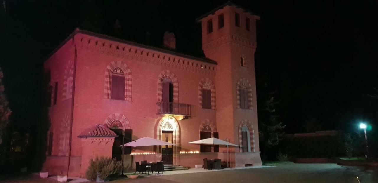 Bed&Breakfast OttoQuadri Quattordio Exterior foto